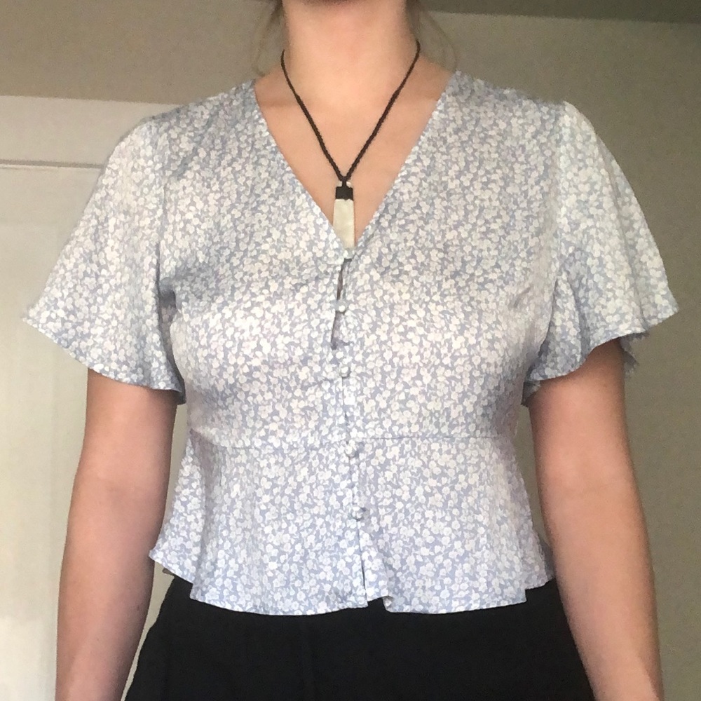Glassons blue and white floral blouse